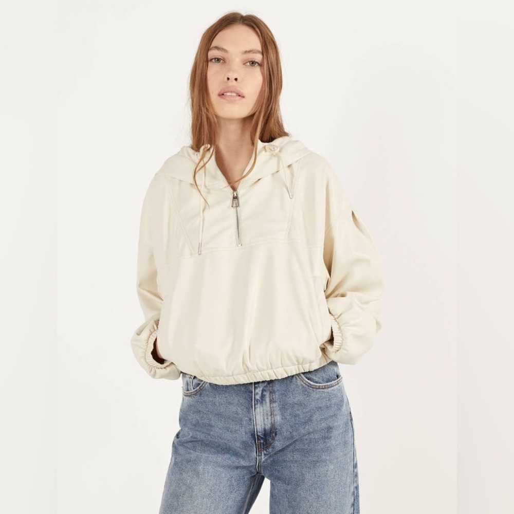Bershka Cream Utility Jacket with Relaxed Fit, skin effect